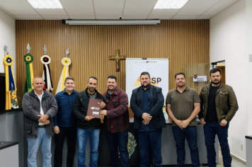 Foto - Iaras Segue Avançando - 32 famílias recebem títulos de propriedade