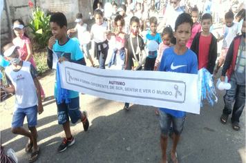 Com sucesso de mobilização, Campanha Abril Azul é encerrada na comunidade escolar
