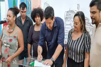 Prefeitura de Pirapora oficializa início da obra de quase R$ 5.000.000,00 para a construção da Creche do bairro Cidade Jardim