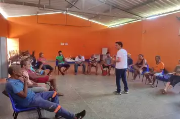 Centro de Promoção à Saúde de Pirapora promove roda de conversa no Centro POP