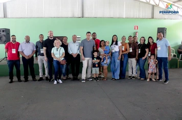 Prefeitura de Pirapora entrega Cartão Feira a 40 famílias do município