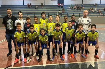 Equipe Sub 11 de futsal de Pirapora vai disputar semifinais do Campeonato Mineiro em Patrocínio