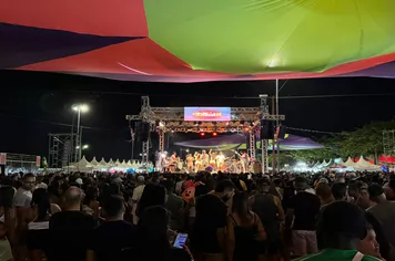 Pagode, adrenalina e emoção: Pirapora se despede em grande estilo da Festa do Sol 2025