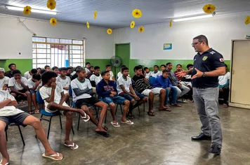 Prefeitura promove palestra sobre adultização infantil