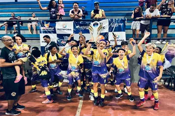 Campeonato Piraporense de Futsal foi encerrado com jogos acirrados e homenagens históricas