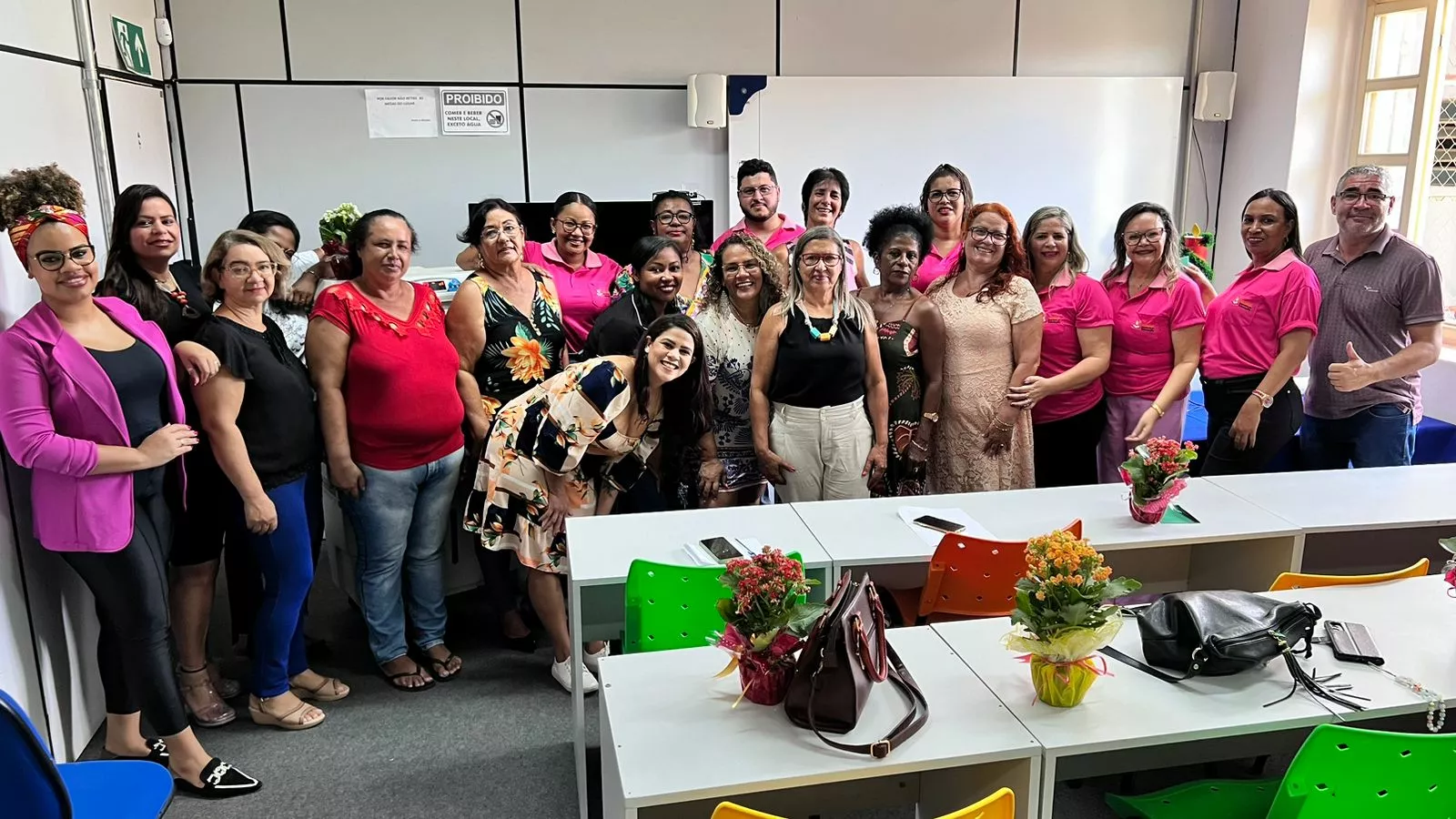 Servidoras aposentadas na Educação são homenageadas pela SEMED