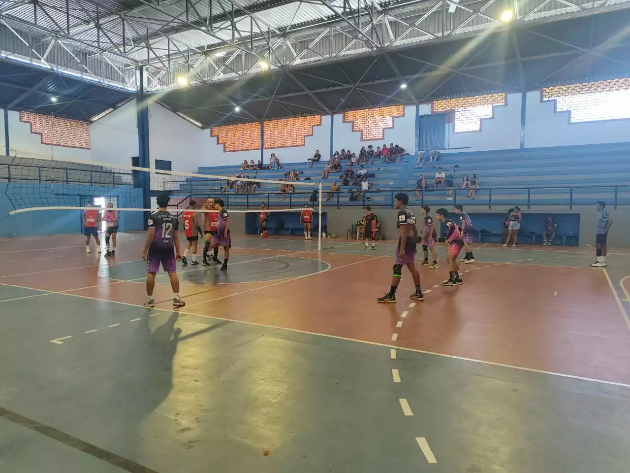 Pirapora sediou os Jogos da Integração de Vôlei