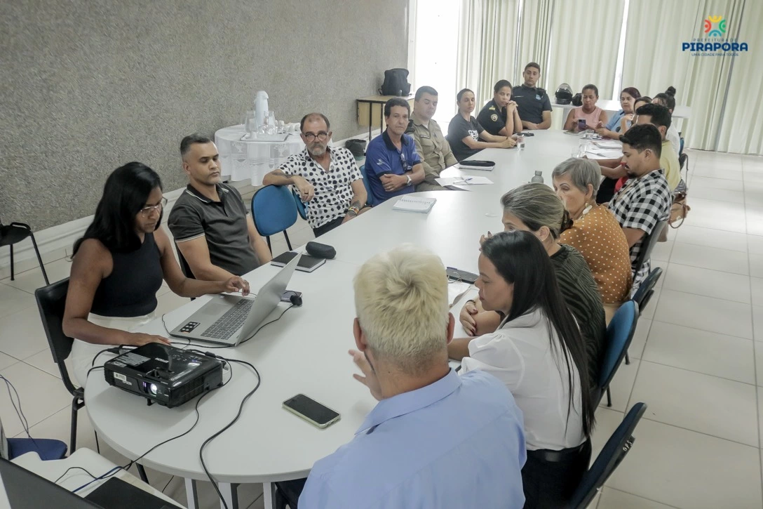 1° Reunião do PopRua é realizada pela SEFAM