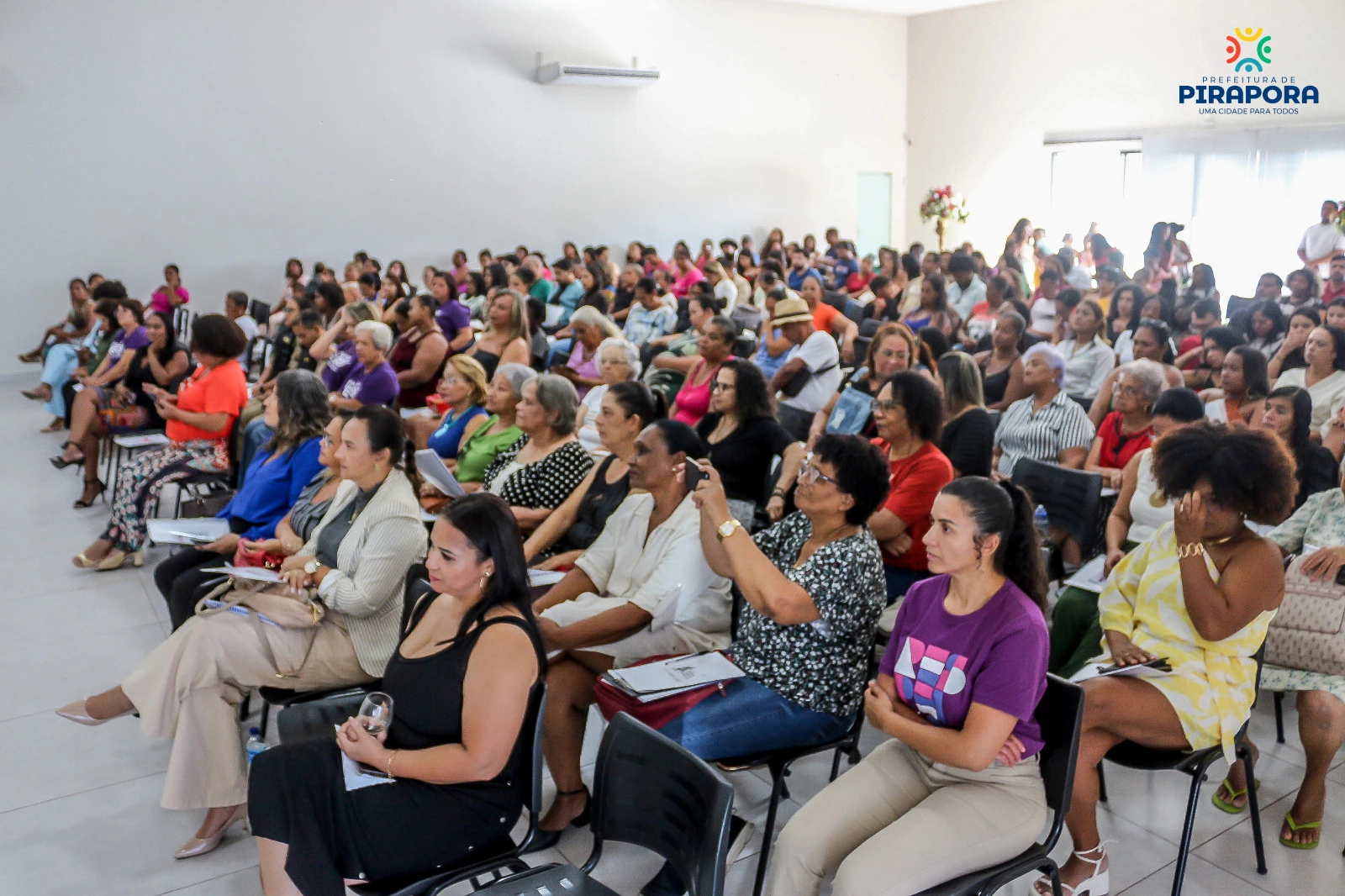 Pirapora realiza IV Conferência Municipal dos Direitos da Mulher com foco em políticas públicas inclusivas